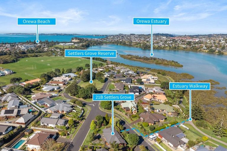 Photo of property in 21b Settlers Grove, Orewa, 0931