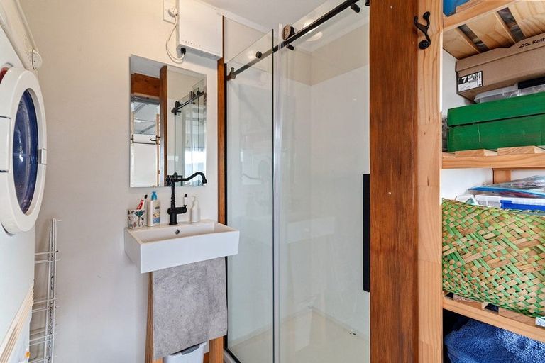 Photo of property in 26 Wiremu Road, Tairua, 3508