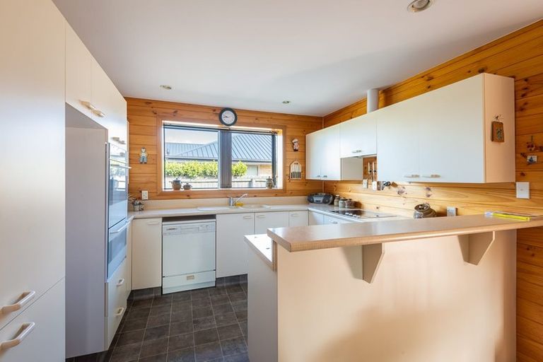 Photo of property in 28 Chapman Street, Leeston, 7632