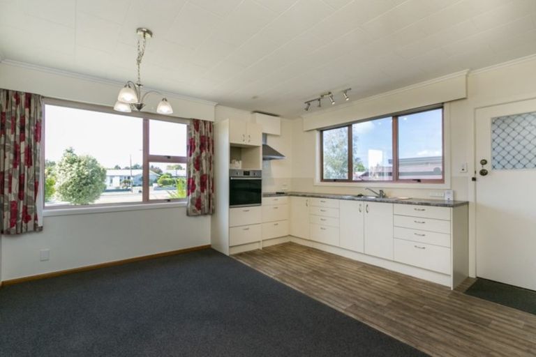 Photo of property in 27 Norwich Crescent, Tamatea, Napier, 4112