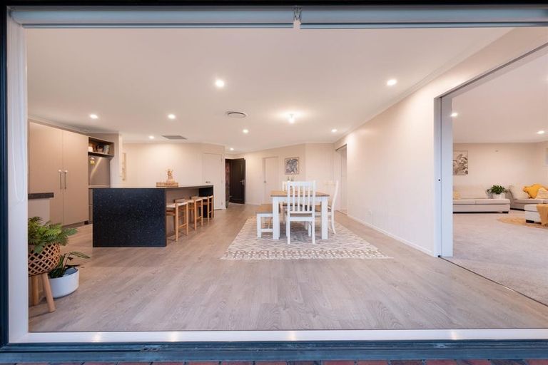 Photo of property in 43 Norm Freeman Drive, Te Puke, 3119