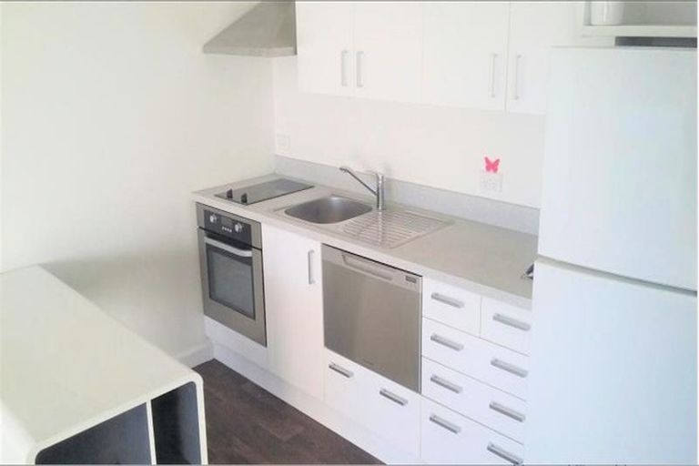 Photo of property in 8/126 Nursery Road, Linwood, Christchurch, 8011