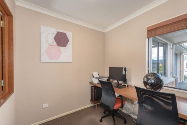 Photo of property in 41 Farringdon Avenue, Rototuna North, Hamilton, 3210