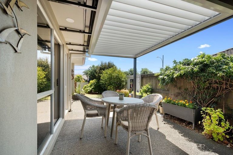 Photo of property in 23 Matene Place, Papamoa Beach, Papamoa, 3118