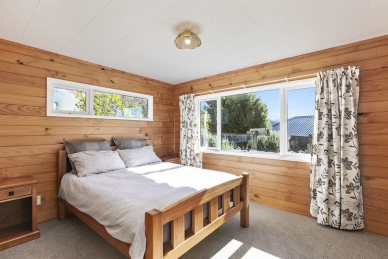 Photo of property in 33b Bould Street, Johnsonville, Wellington, 6037