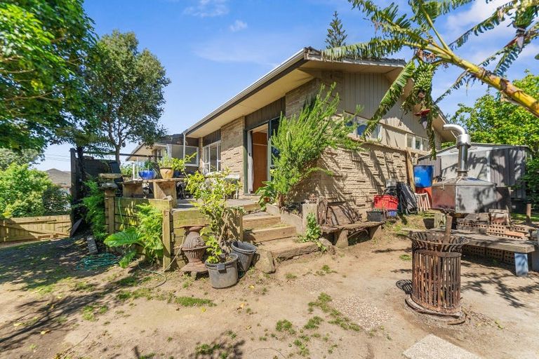 Photo of property in 138 Bellevue Road, Brookfield, Tauranga, 3110