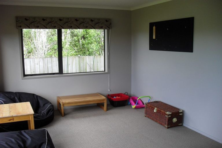 Photo of property in 18 Maggie Place, Ohauiti, Tauranga, 3112