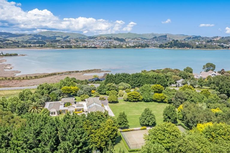 Photo of property in Lochlands, 377 Grays Road, Pauatahanui, Porirua, 5381