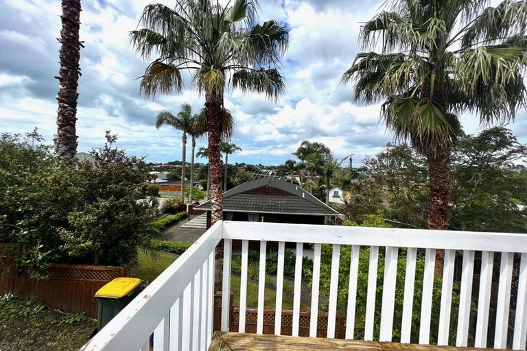 Photo of property in 1/57 Nigel Road, Browns Bay, Auckland, 0630