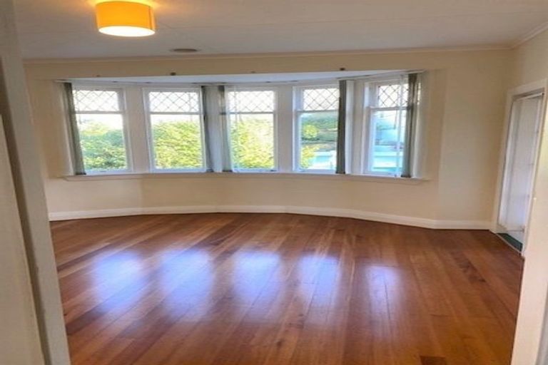 Photo of property in 43 Belvedere Road, Hataitai, Wellington, 6021