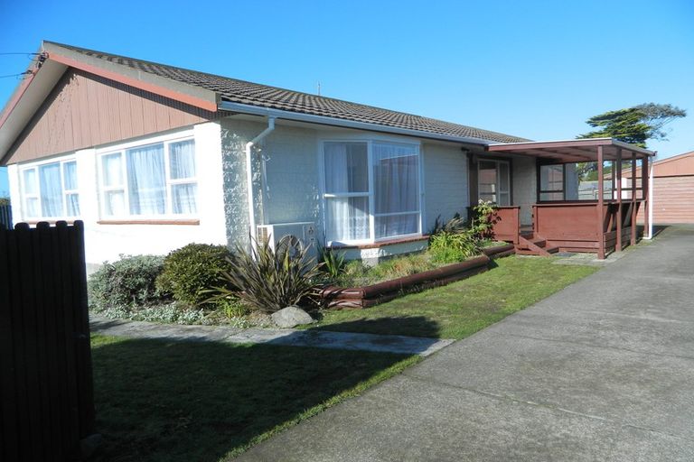 Photo of property in 5 Beach Road, North New Brighton, Christchurch, 8083
