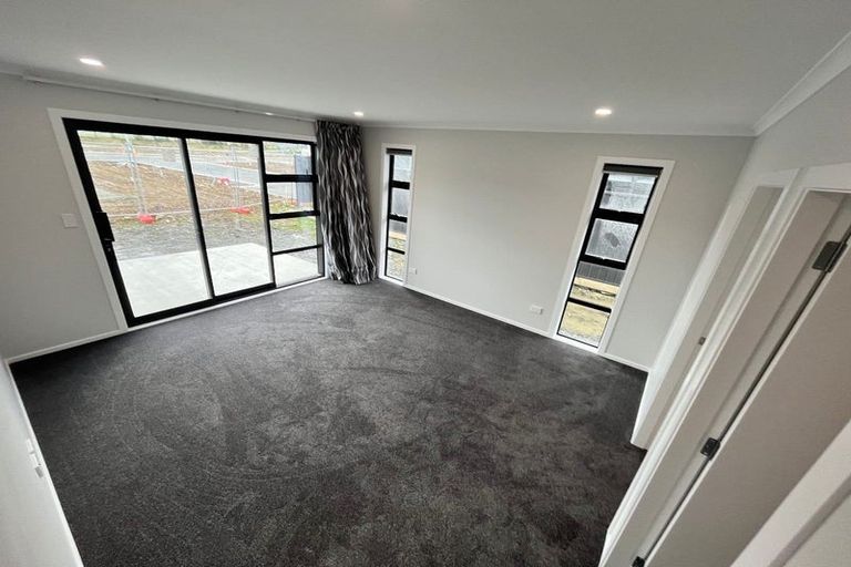 Photo of property in 26 Castletown Street, Wallaceville, Upper Hutt, 5018