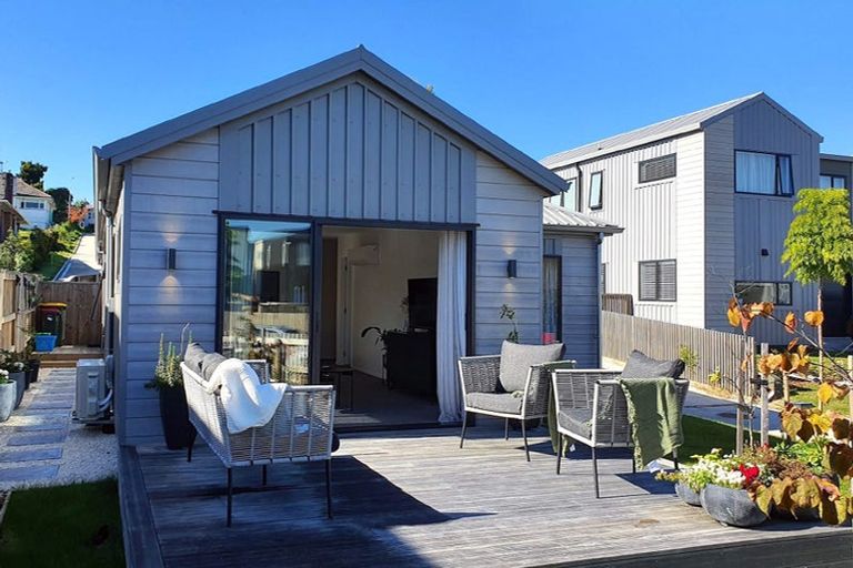 Photo of property in 56 Jacks Landing Drive, Hamilton Lake, Hamilton, 3204