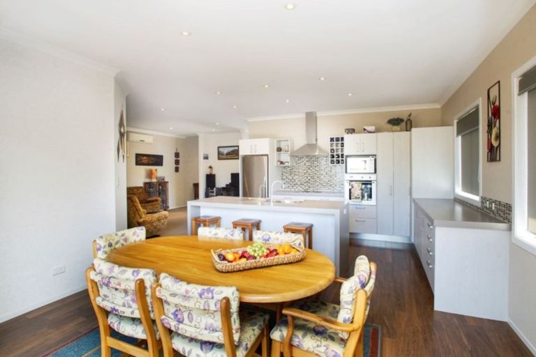 Photo of property in 114 Burwood Road, Matamata, 3400