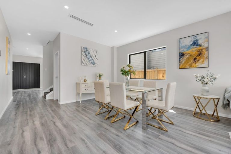 Photo of property in 54 Drumbuoy Drive, Flat Bush, Auckland, 2019