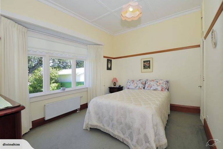 Photo of property in 15 Puriri Street, Woburn, Lower Hutt, 5010