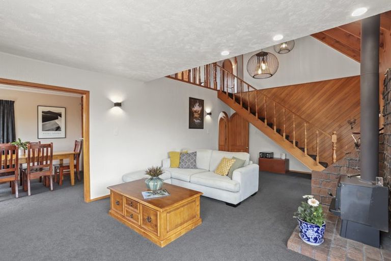 Photo of property in 2/12 Evans Road, Glen Eden, Auckland, 0602