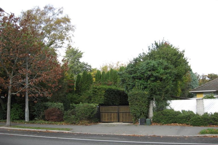 Photo of property in 43 Yaldhurst Road, Sockburn, Christchurch, 8042