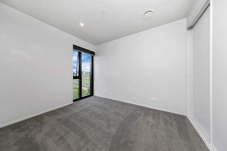 Photo of property in 504/2a Munroe Lane, Albany, Auckland, 0632