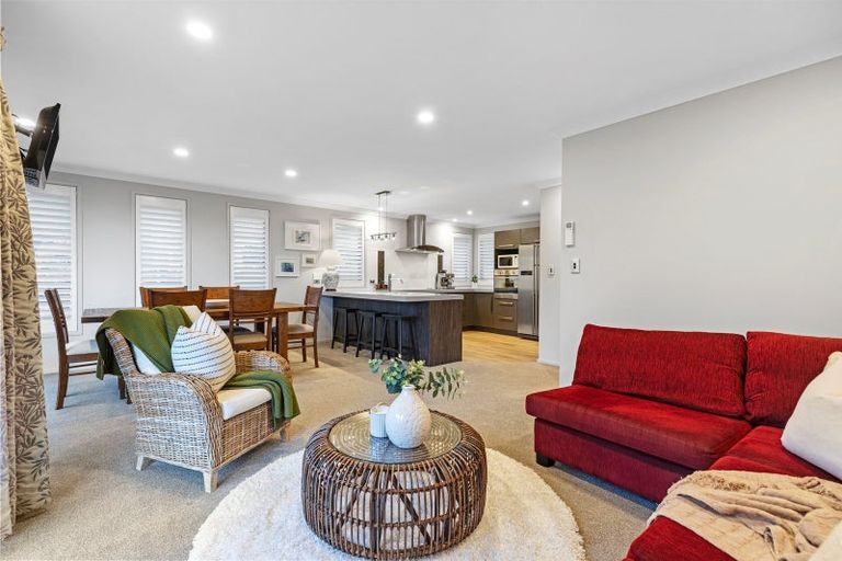 Photo of property in 53 Rexford Heights, Pyes Pa, Tauranga, 3112