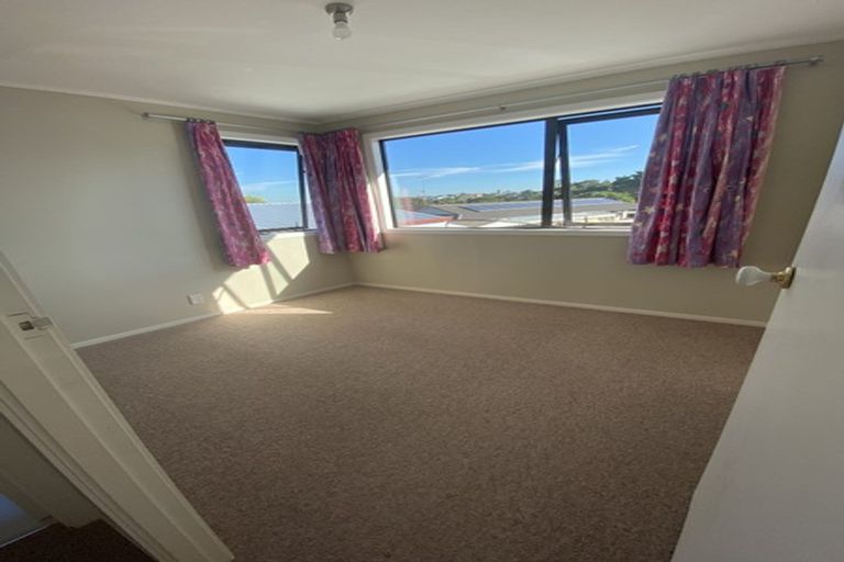 Photo of property in 9 Ransom Smyth Drive, Goodwood Heights, Auckland, 2105