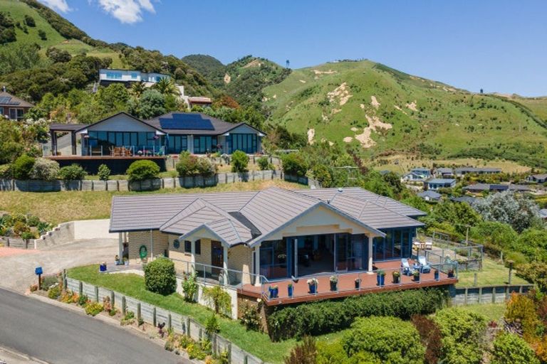 Photo of property in 18 Springlea Heights, Atawhai, Nelson, 7010