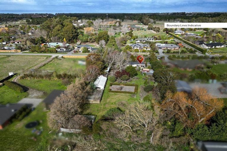 Photo of property in 70 Leithfield Road, Leithfield, Amberley, 7481