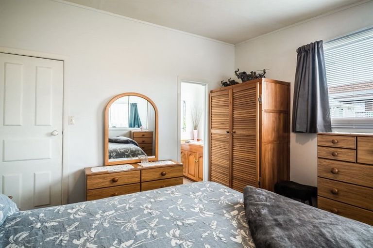 Photo of property in 15 Bonita Avenue, Stanmore Bay, Whangaparaoa, 0932