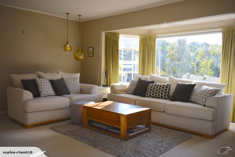 Photo of property in 51 Sunbrae Drive, Silverstream, Upper Hutt, 5019