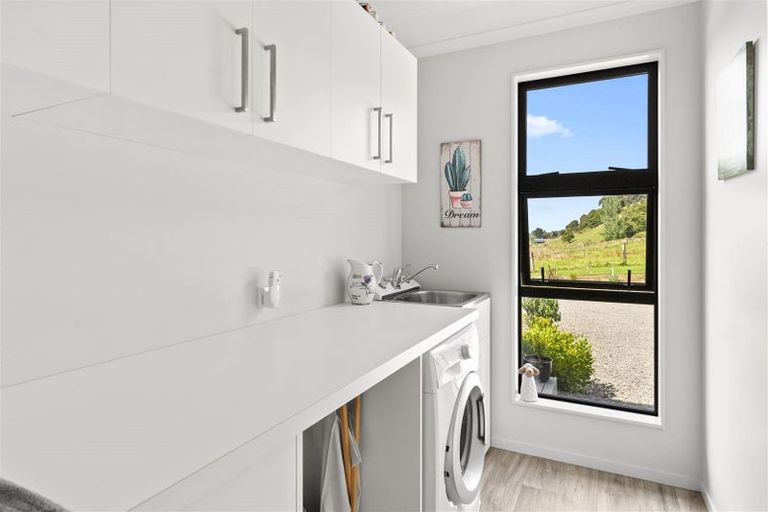 Photo of property in 695f Chester Road, West Taratahi, Carterton, 5791