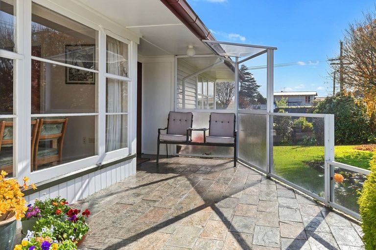Photo of property in 27 Darley Street, Maeroa, Hamilton, 3200