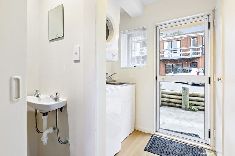 Photo of property in 4/55 Hamilton Road, Hataitai, Wellington, 6021