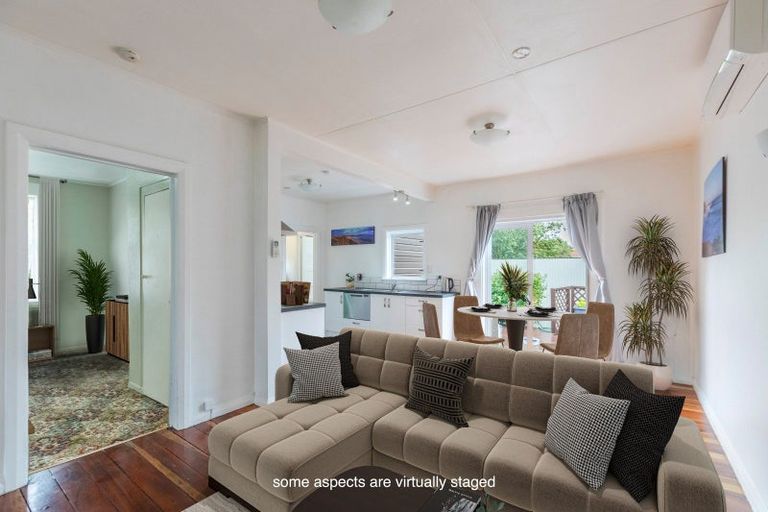 Photo of property in 80 Meeanee Quay, Westshore, Napier, 4110