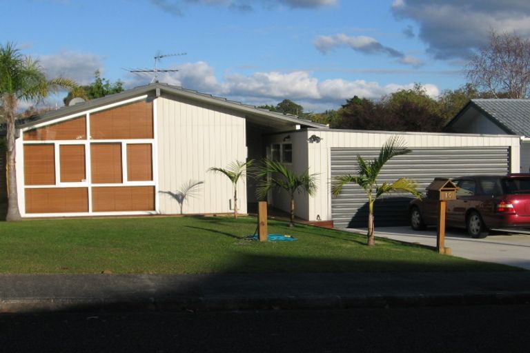 Photo of property in 10 Wynn Place, Howick, Auckland, 2014