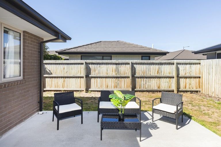 Photo of property in 15 Makawe Roa Street, Marshland, Christchurch, 8083