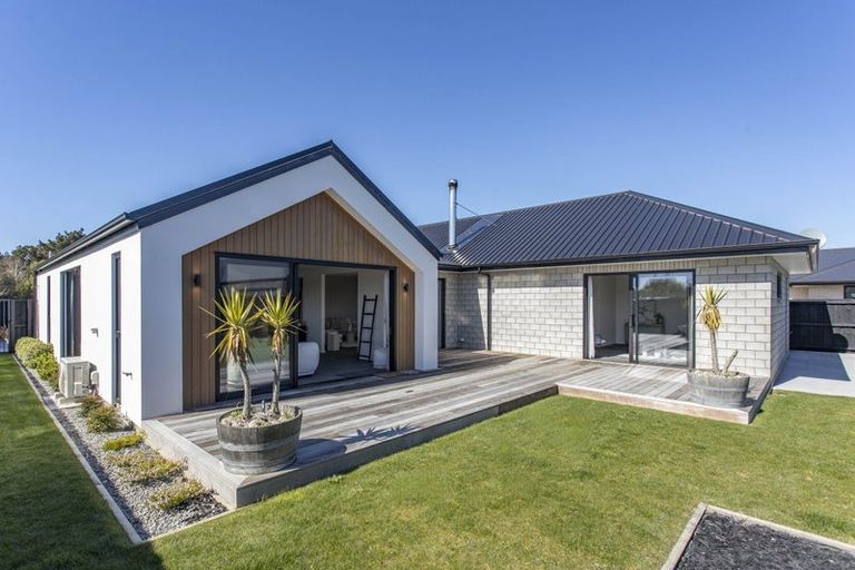 Photo of property in 21 Thirlwall Street, Woodend, 7610