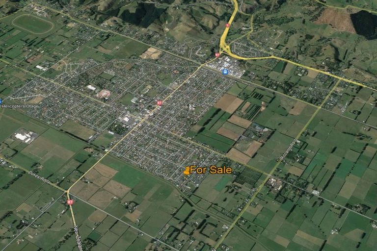 Photo of property in 16 Silverstream Drive, Mosgiel, 9024