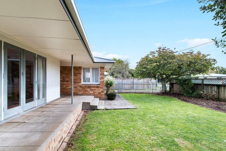 Photo of property in 2 Edinburgh Road, Hillcrest, Hamilton, 3216