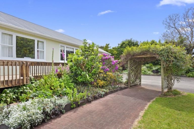 Photo of property in 1 Banks Drive, Aongatete, Katikati, 3181