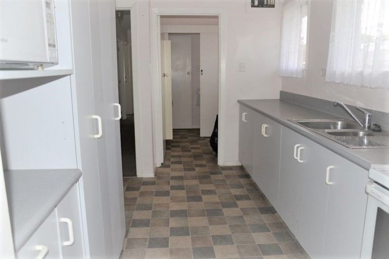 Photo of property in 20 Woodlands Place, Aranui, Christchurch, 8061