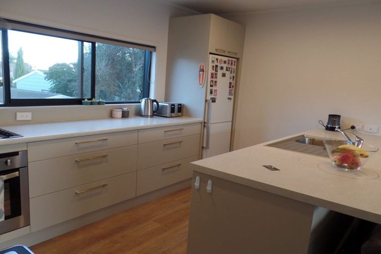Photo of property in 33 Miro Street, Mount Maunganui, 3116