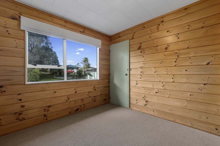 Photo of property in 12 Hillview Road, Waihi Beach, 3611