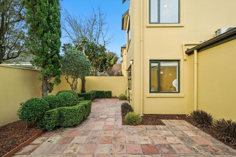 Photo of property in 20b Ayr Street, Riccarton, Christchurch, 8011