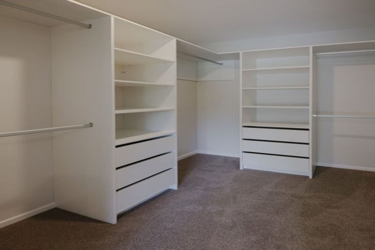 Photo of property in 19b Silverwood Lane, Leamington, Cambridge, 3495