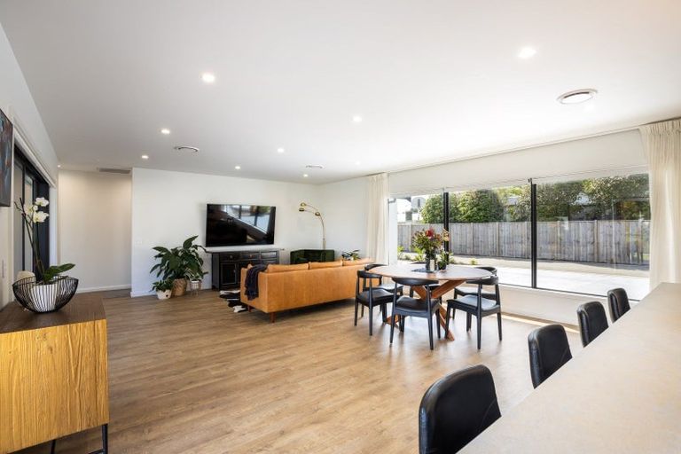 Photo of property in 3/20b Gordon Street, Glen Avon, New Plymouth, 4312