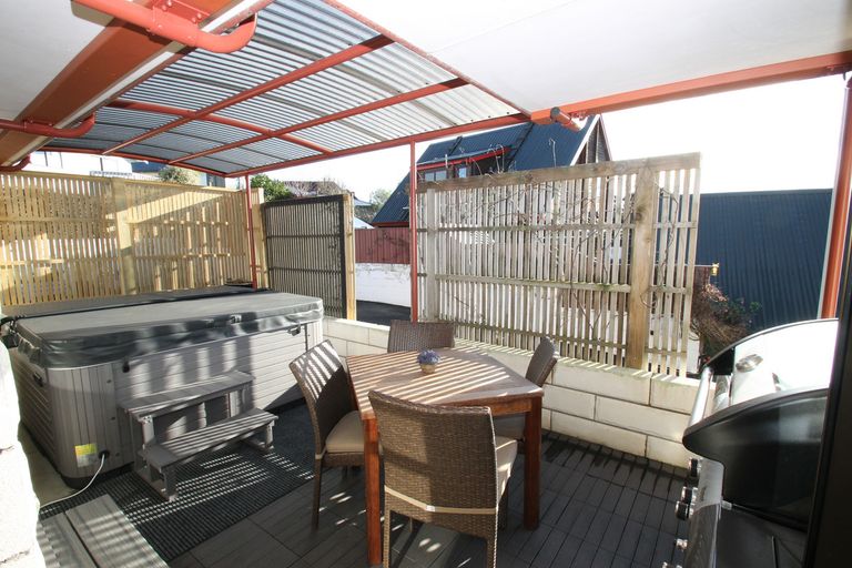 Photo of property in 30 Mcfadden Drive, Mosgiel, 9024