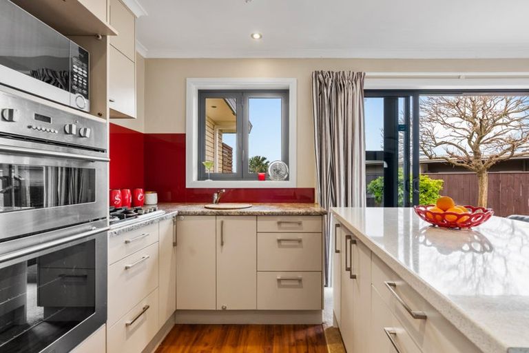 Photo of property in 31 Dillon Drive, Bell Block, New Plymouth, 4312