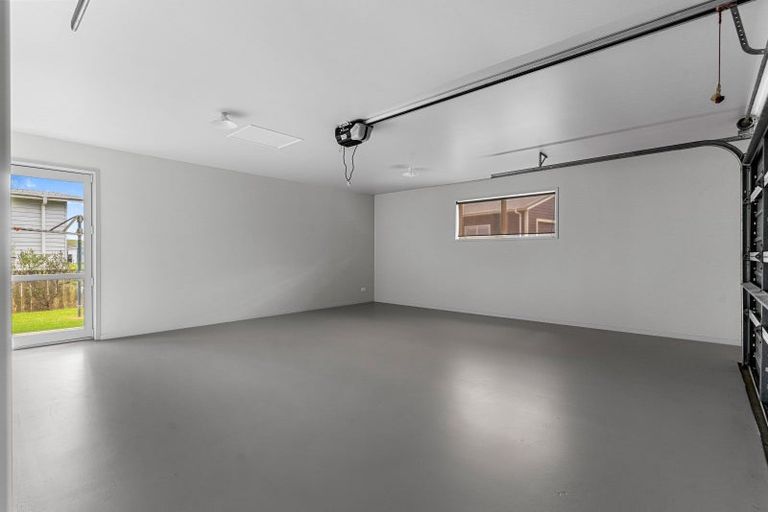 Photo of property in 1 Tua Tua Place, Baylys Beach, Dargaville, 0377