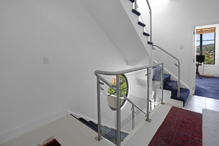 Photo of property in 12 Upland Road, Kelburn, Wellington, 6012