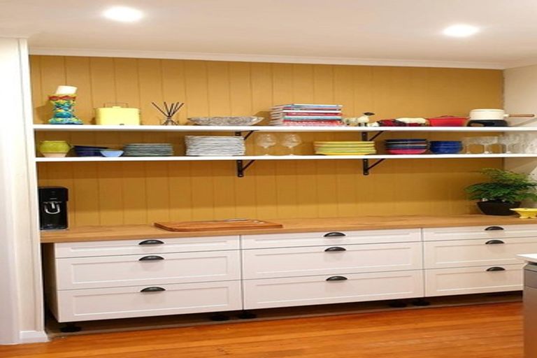 Photo of property in 128 Waimea Road, Nelson South, Nelson, 7010